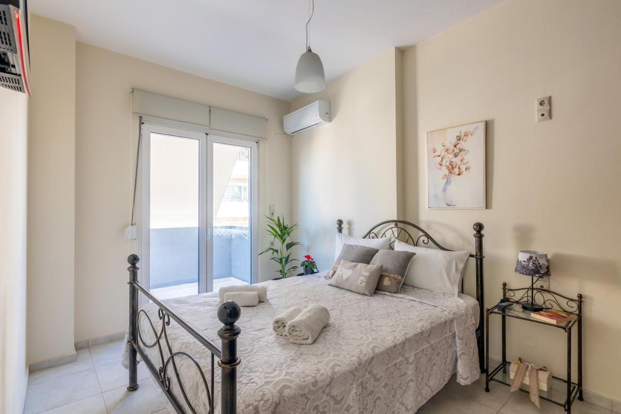 Bright & Modern Apt With View Heraklion  Ngoại thất bức ảnh
