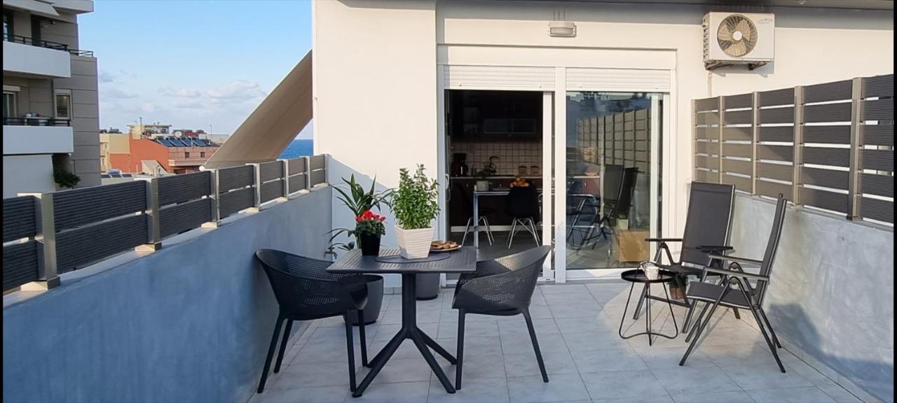 Bright & Modern Apt With View Heraklion  Ngoại thất bức ảnh